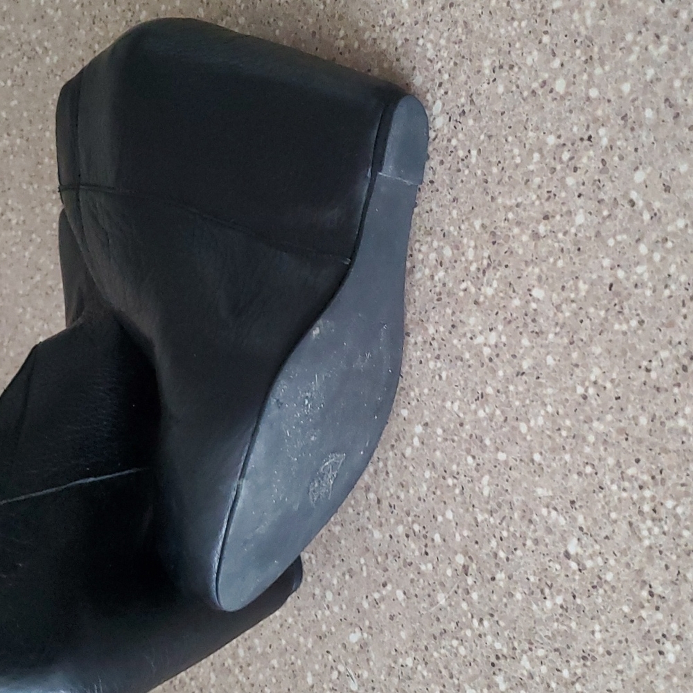 Wedges - Picture 5 of 7